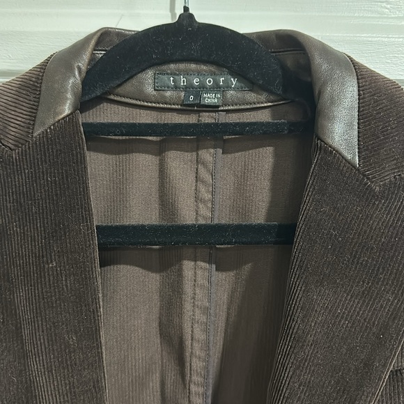Theory corderoy jacket size 0 - Picture 2 of 3